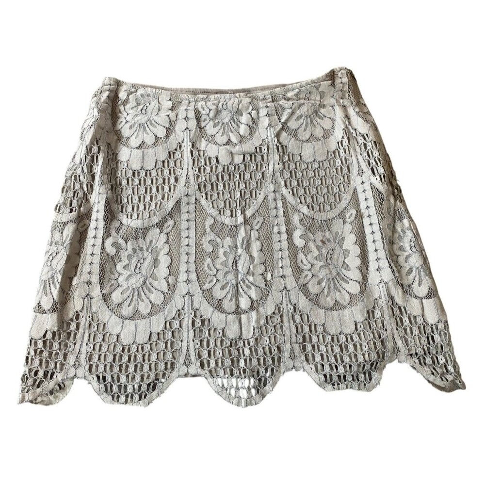 Dance & Marvel Beige Lace Overlay Mini Skirt Floral Design Scalloped Hem Medium